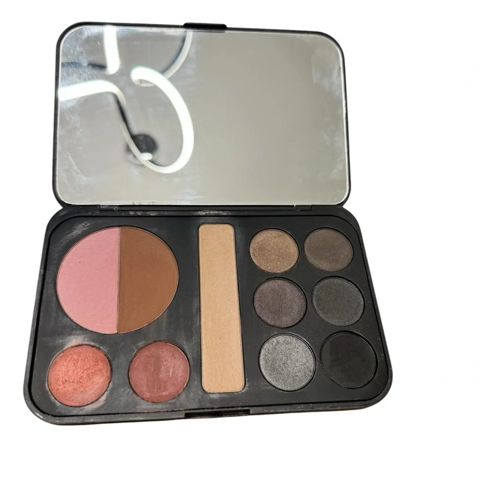BH Cosmetics bh cosmetics
